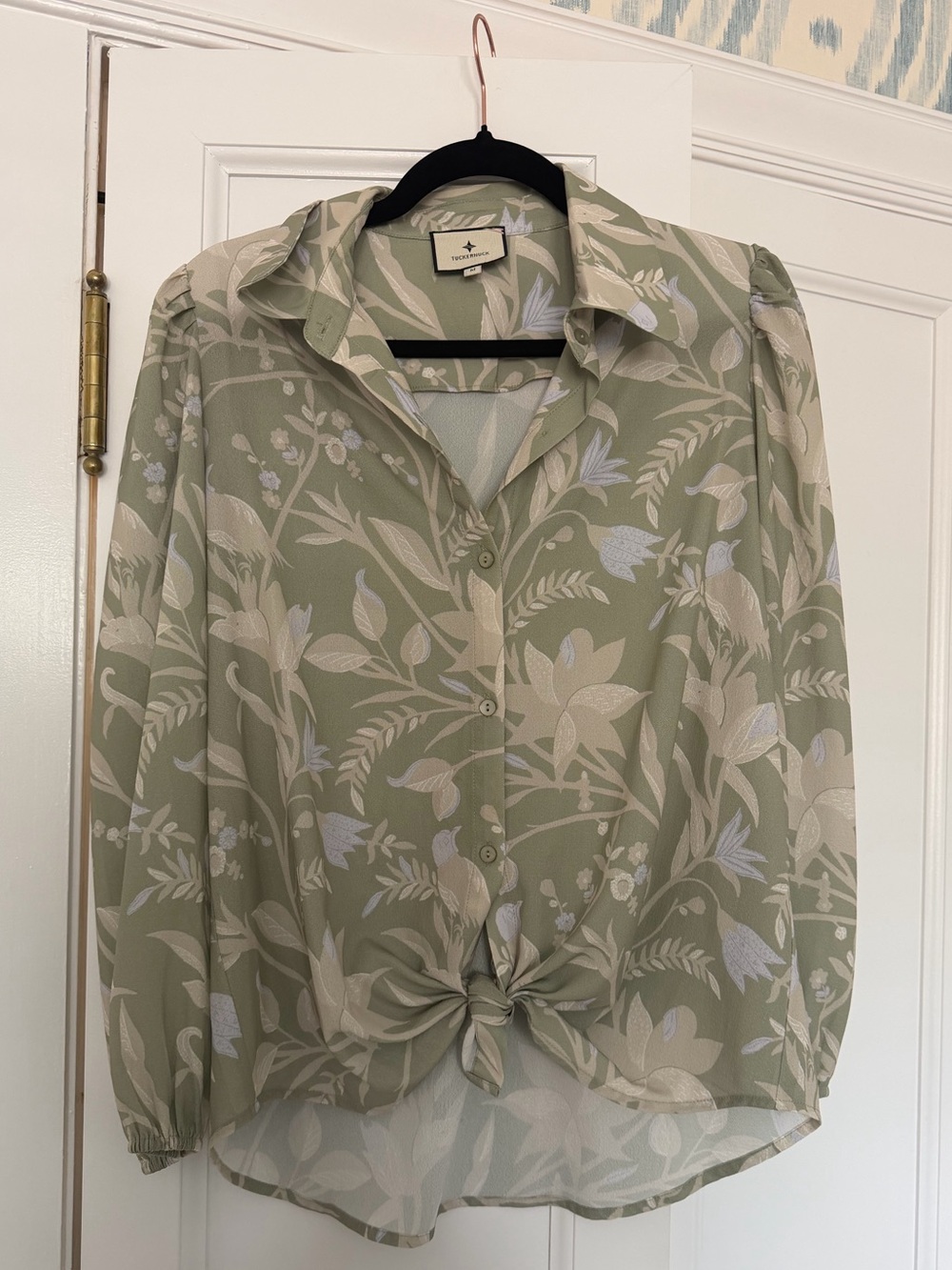 Tuckernuck green floral blouse size M